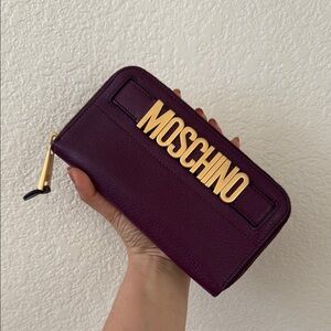Moschino Purple Wallet Sleek Design Gold Branding
